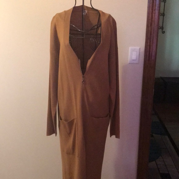 Sweaters - Ankle length sweater